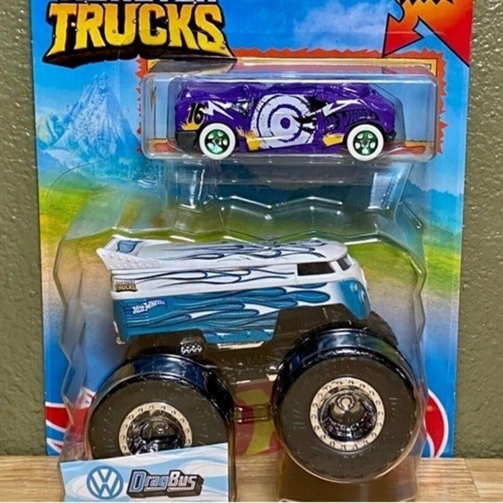 Hot Wheels Monster Trucks VW Drag Bus + HW Crushed 1:64‎ Die-cast Car NIP 2021